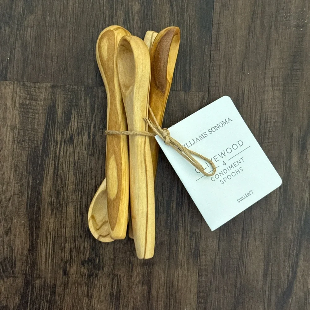Williams Sonoma Olive Wood condiments Salt Spoons - Natural Wood set of 4